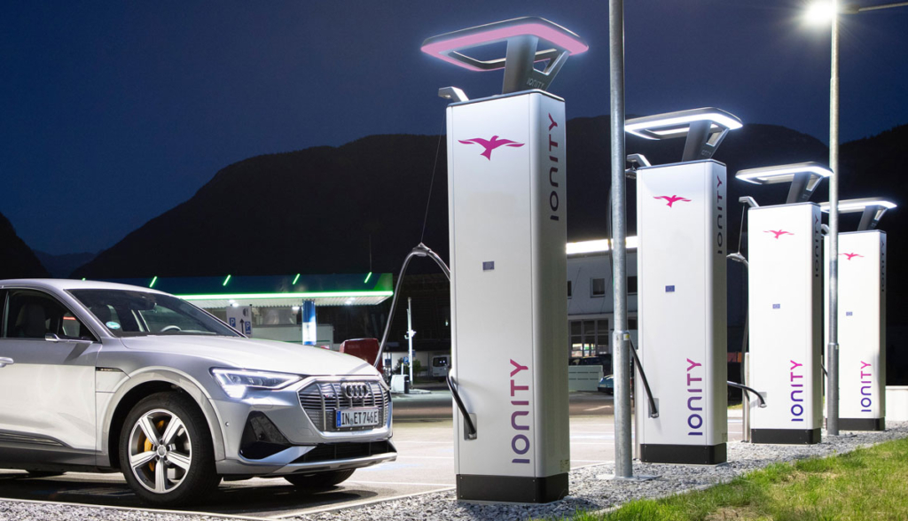 Ionity Steuerung Einer E Auto Lades Ule Ziemlich Komplex Ecomento De