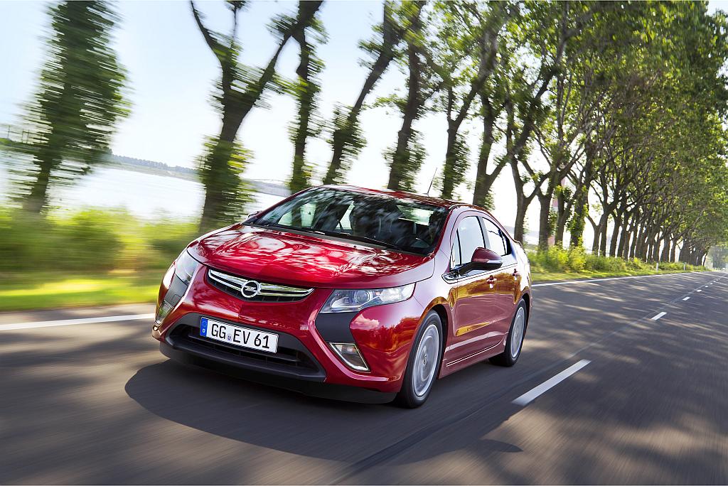Opel Ampera rot, Front