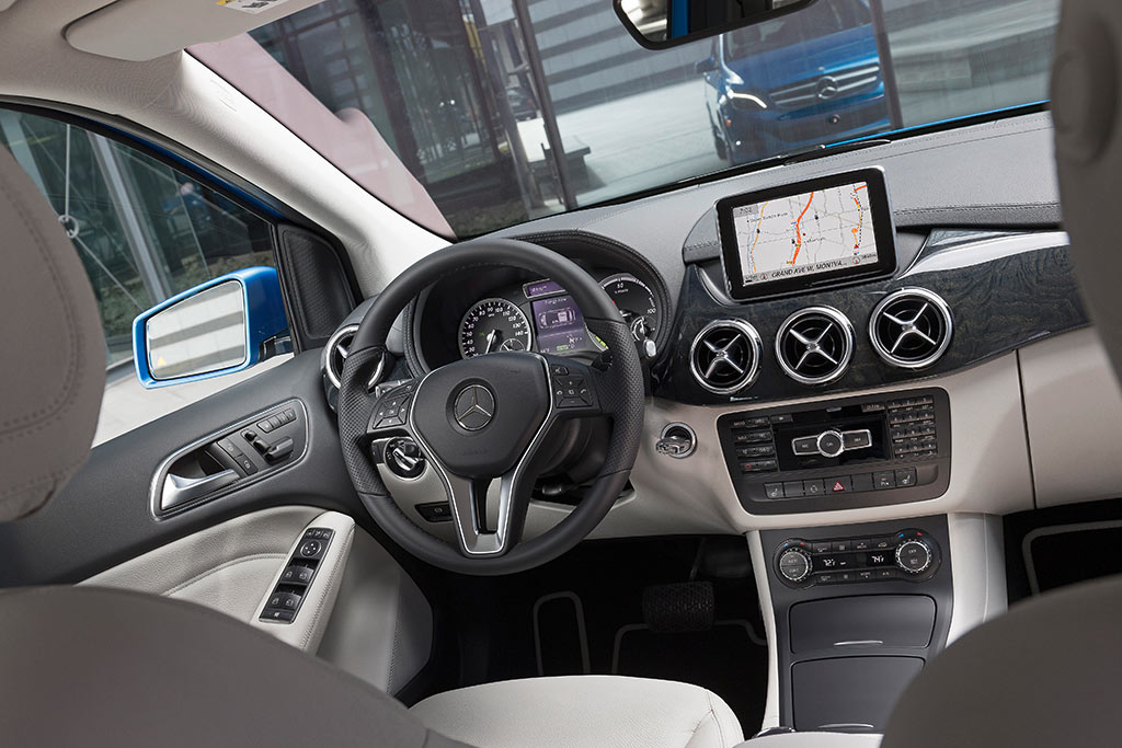 Mercedes B-Klasse Electric Drive Navigation