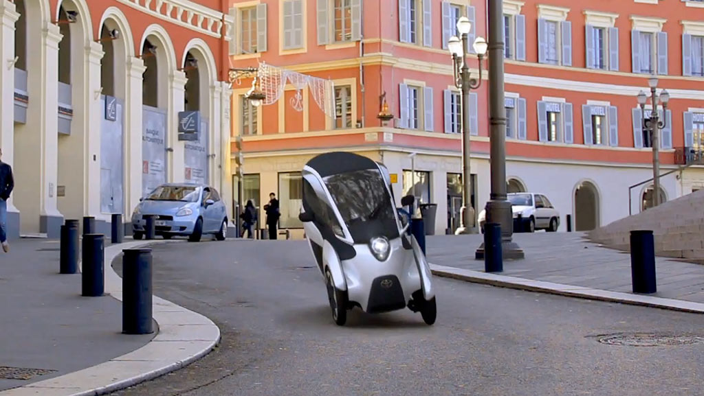 Toyota iRoad Video