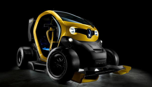 Renault Twizy F1 Dann Schlagt Der Kers Hammer Zu Ams Probefahrt Bilder Video Ecomento De