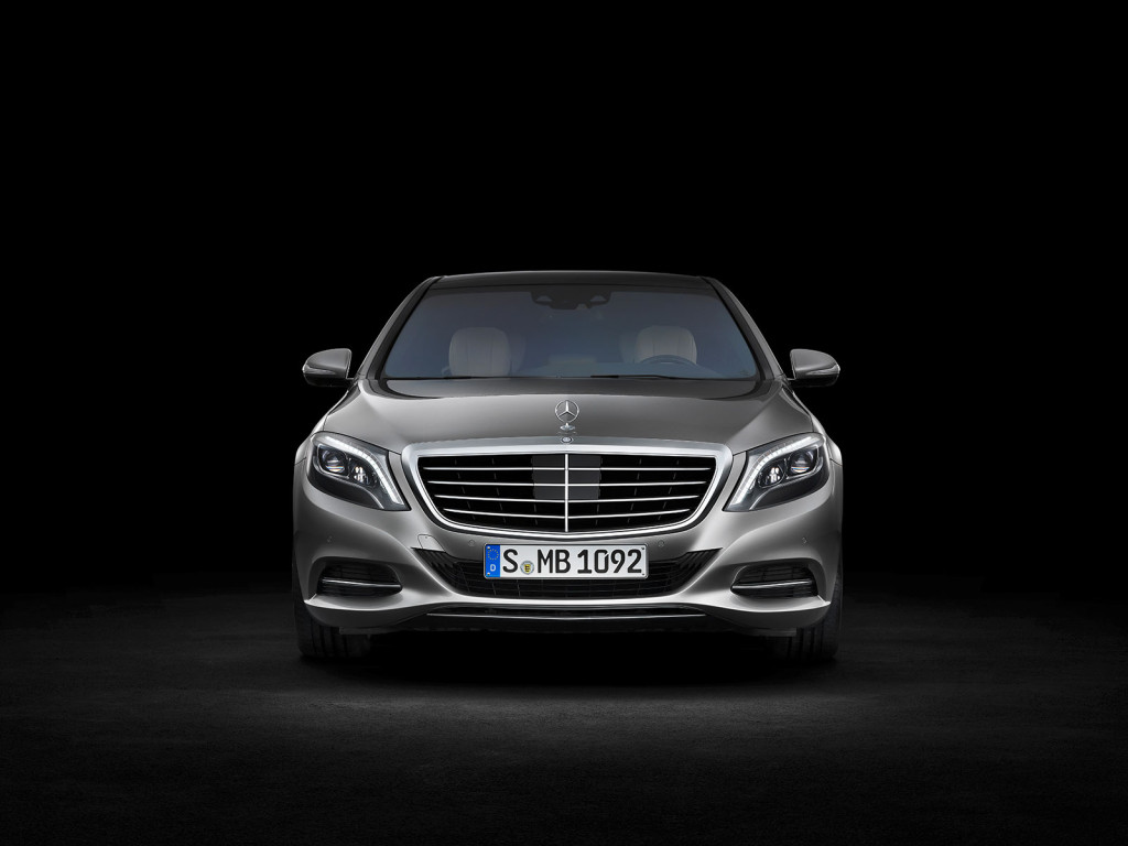 Neue Mercedes S-Klasse Diesel- und Benzin-Hybrid 2013 Front