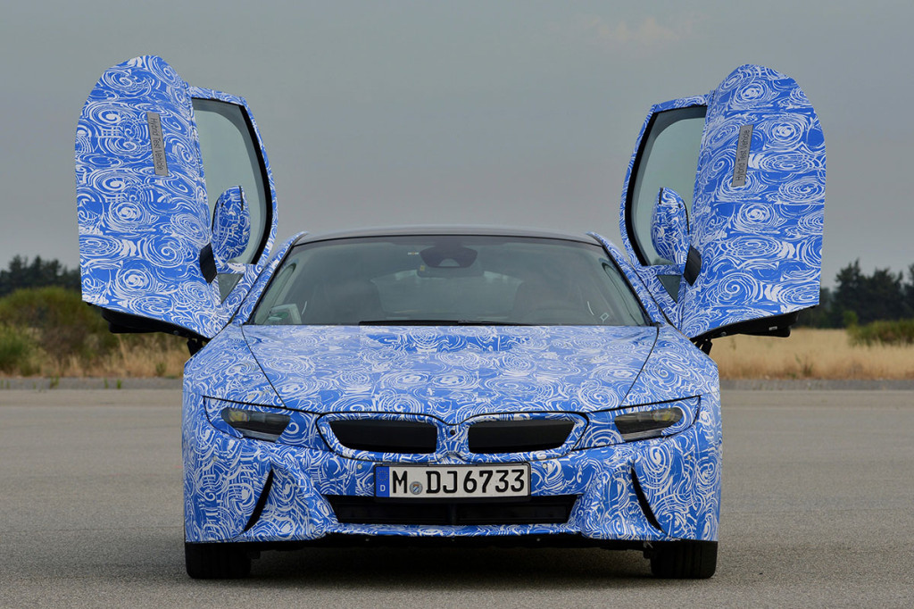BMW i8 Bilder Prototyp Fluegeltueren