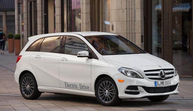 Mercedes-B-Klasse-electric-drive-Front