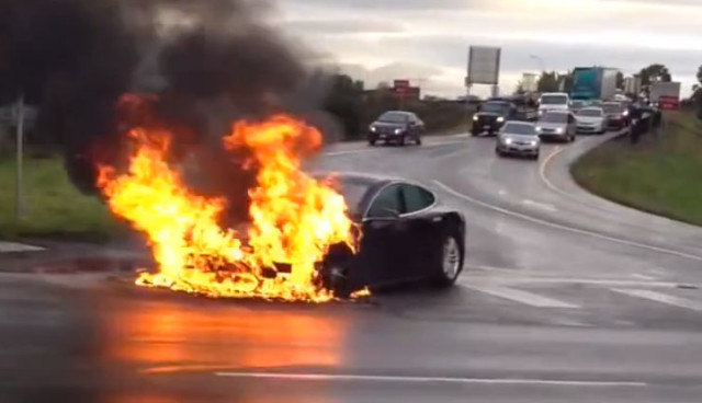 Tesla Model S Brand, Unfall, Feuer