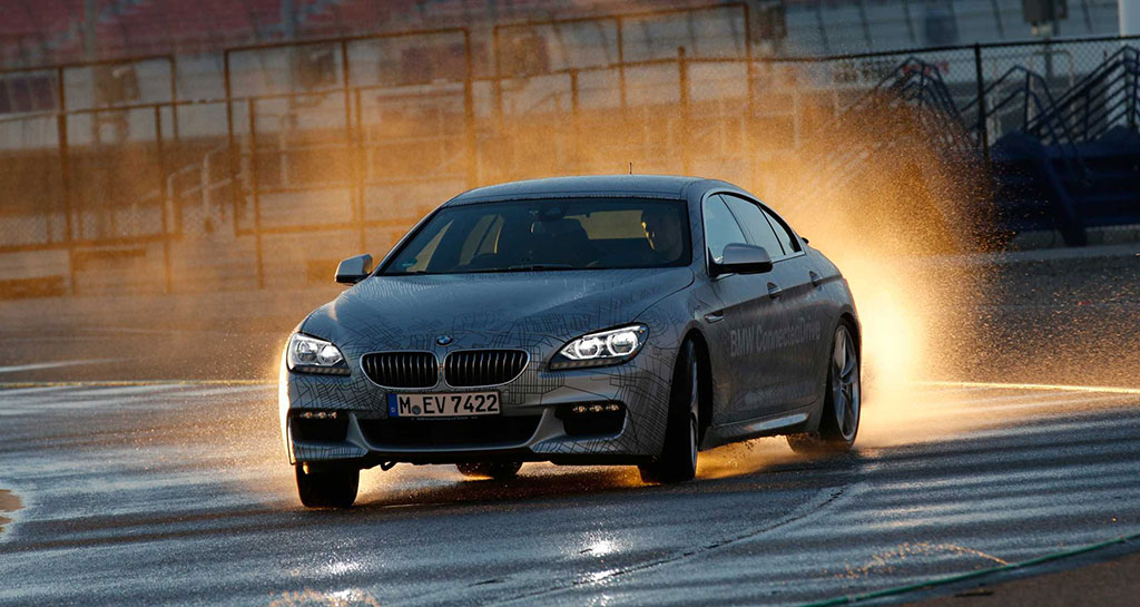 CES-2014-self-drifting-BMW