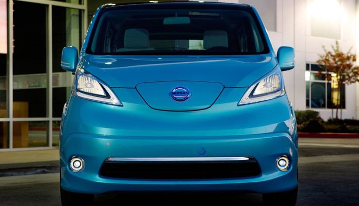 Elektroauto-Transporter-Nissan-NV200-Front