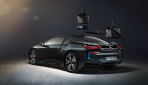 Plug-in-Hybridauto-BMW-i8-Louis-Vuitton-Gepaeck