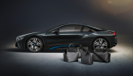 Plug-in-Hybridauto-BMW-i8-Louis-Vuitton-Reietasche