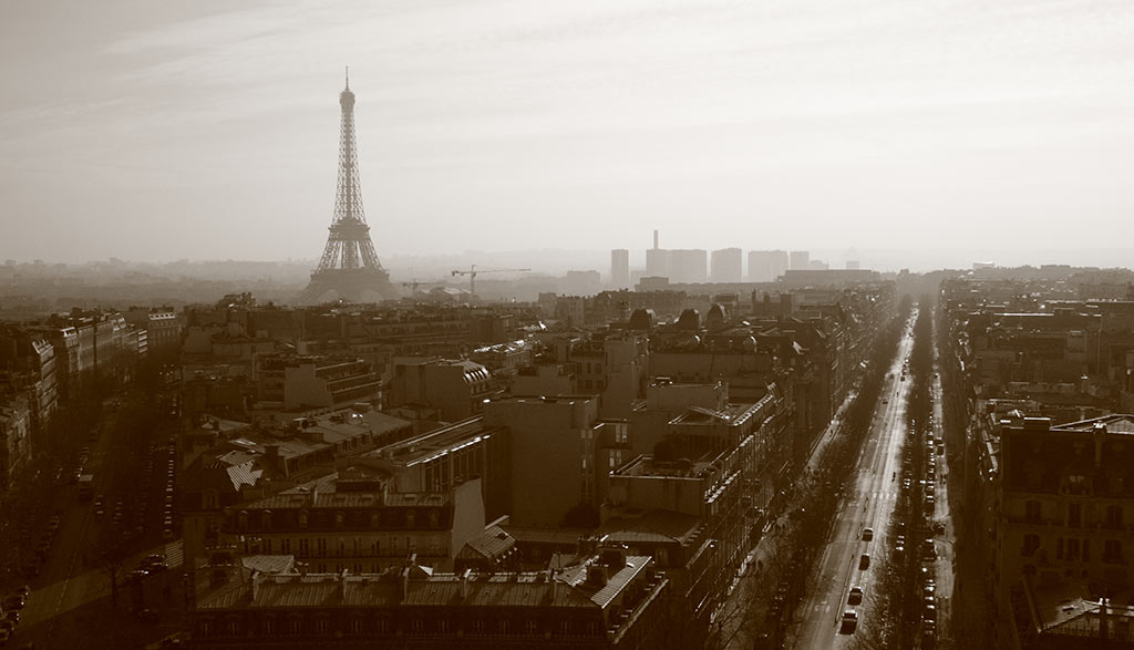 Paris-Smog-Umweltverschmutzung-Elektroauto