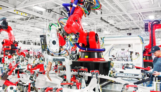 Tesla-Model-X-auslieferung-produktionsbeginn
