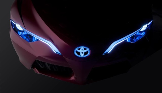 2016-toyota-prius