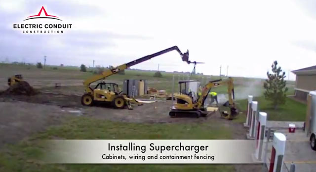 _Tesla-Supercharger-construction