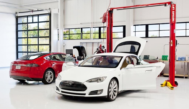 Tesla-Vorfuehrwagen-Gebrauchtwagen-Preis
