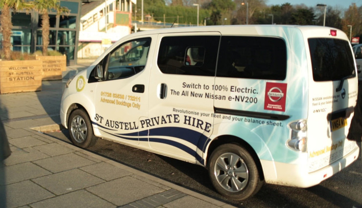 Elektroauto Taxi Nissan e-NV200 sparen