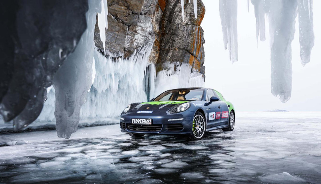 Porsche-Plug-in-Hybrid-Winter-1