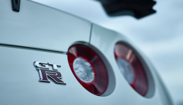 Nissan-GT-R-Hybrid-2018-700-PS