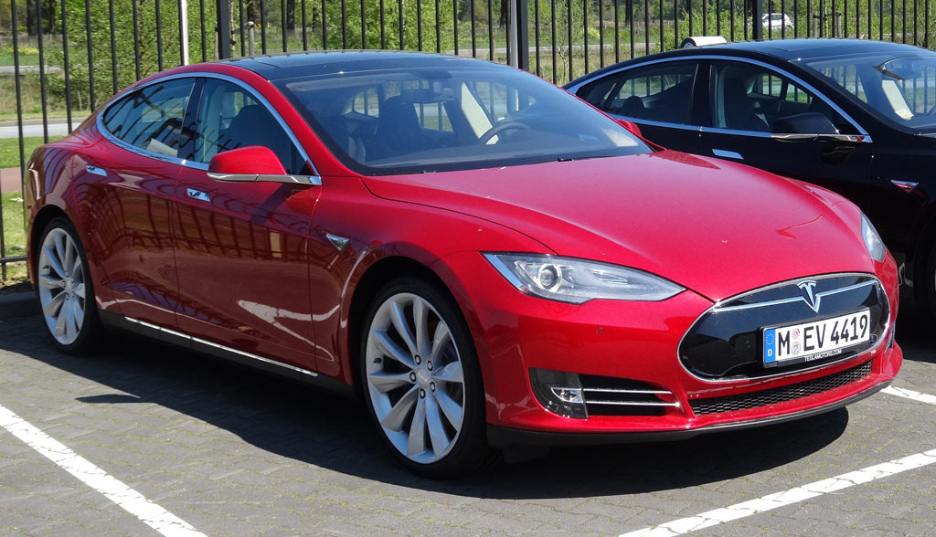 Tesla-Model-S-Dienstwagen-Flotte