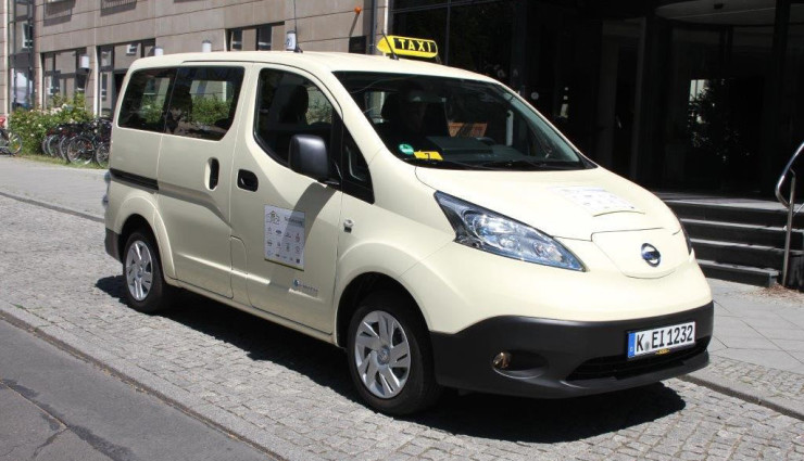 Elektroauto-Taxis-des-Jahres