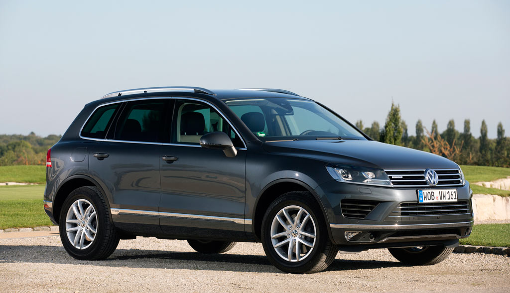 vw-touareg-hybrid-eingestellt