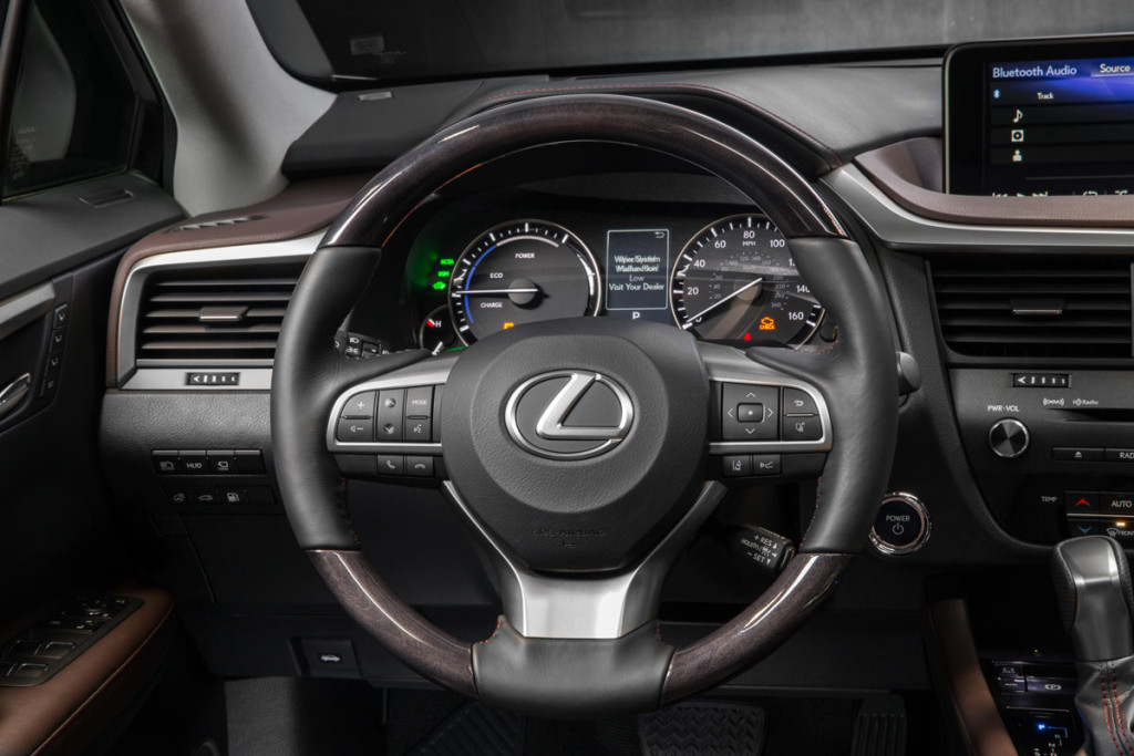 2016-Lexus-RX-450h-hybrid7