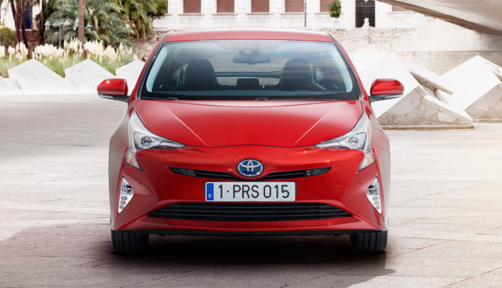 Toyota-Prius-2016—6