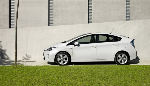 Toyota-Prius-Hybrid-Haltbarkeit-Zuverlaessigkeit- TUEV Report