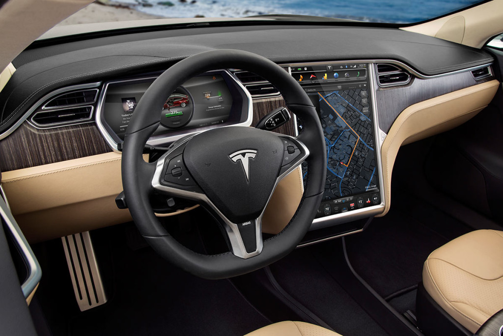 Tesla-Model-S-2012-Innen—3