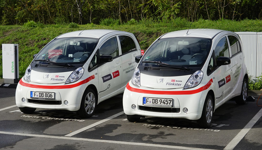 Elektroauto-Flinkster-Carsharing-Deutsche-Bahn