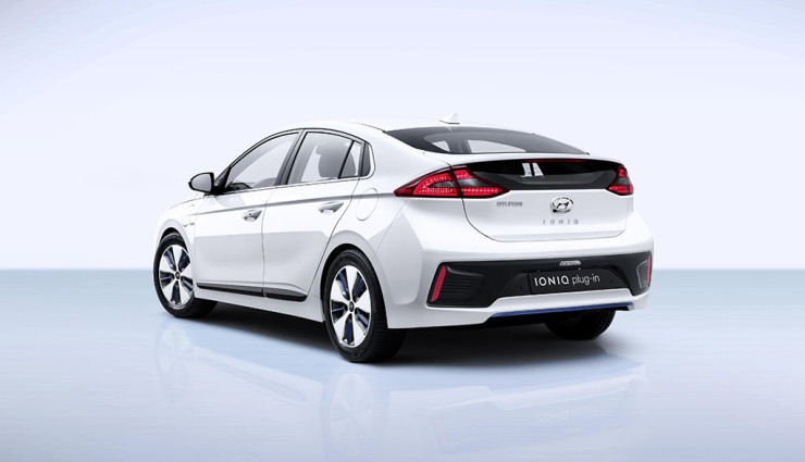 Hyundai-Ioniq-Plug-in-Hybrid-Bilder-5