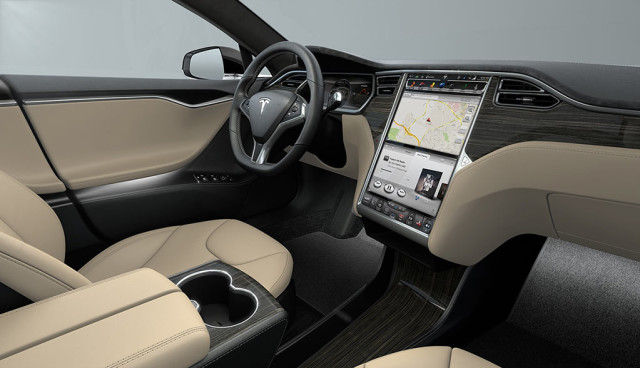 Tesla-Model-S-Touchscreen-Video-