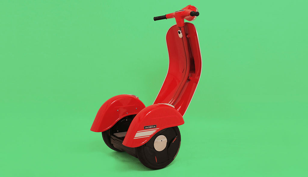 Zero-Scooter-Segway-Elektro-Roller-Vespa-Bel-und-Bel-4