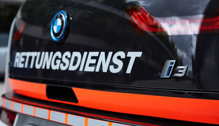 BMW-i3-Sonderfahrzeug-Polizei-Feuerwehr-Rettungsdienst-13