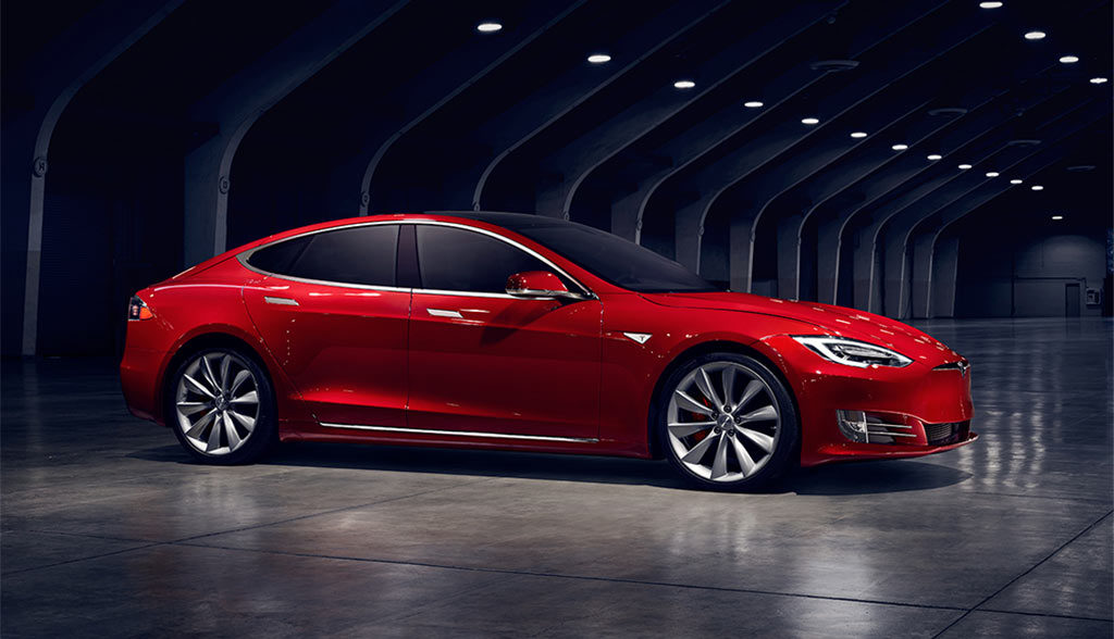 Tesla-Model-S–Video-SammlungWalkthroughs