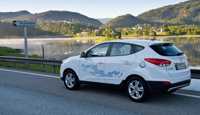 Wasserstoffauto-Elektroauto-Hyundai-ix35-Fuel-Cell