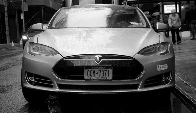 Tesla-Image-Autopilot-Sicherheit