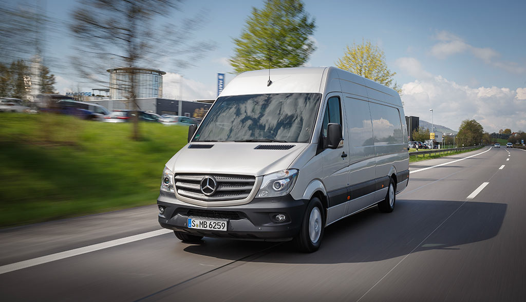 Mercedes Benz Sprinter 907 фургон