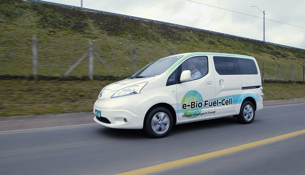 Nissan-Nutzfahrzeug-mit-Bioethanol-Brennstoffzellen3