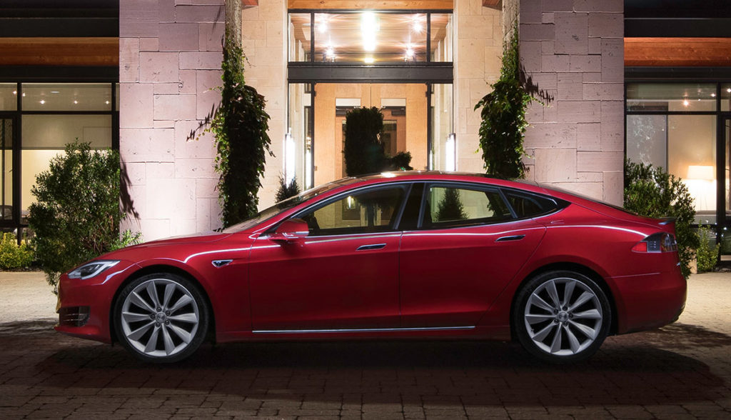 Tesla-Model-S-2017—1
