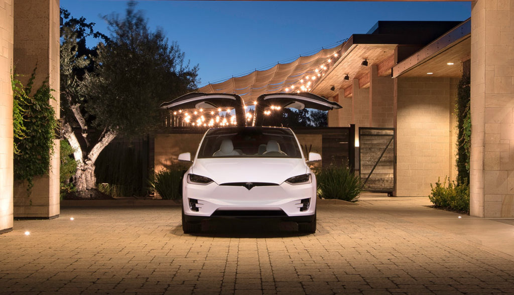 Tesla-Model-X-20166