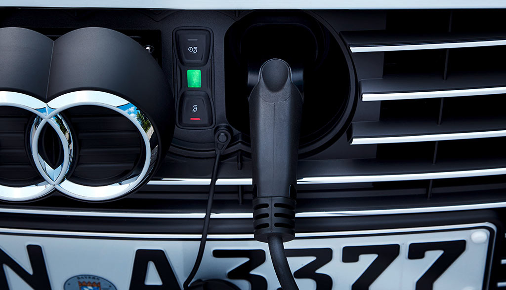 Audi-Elektroauto-Zellfertigung-Batterie