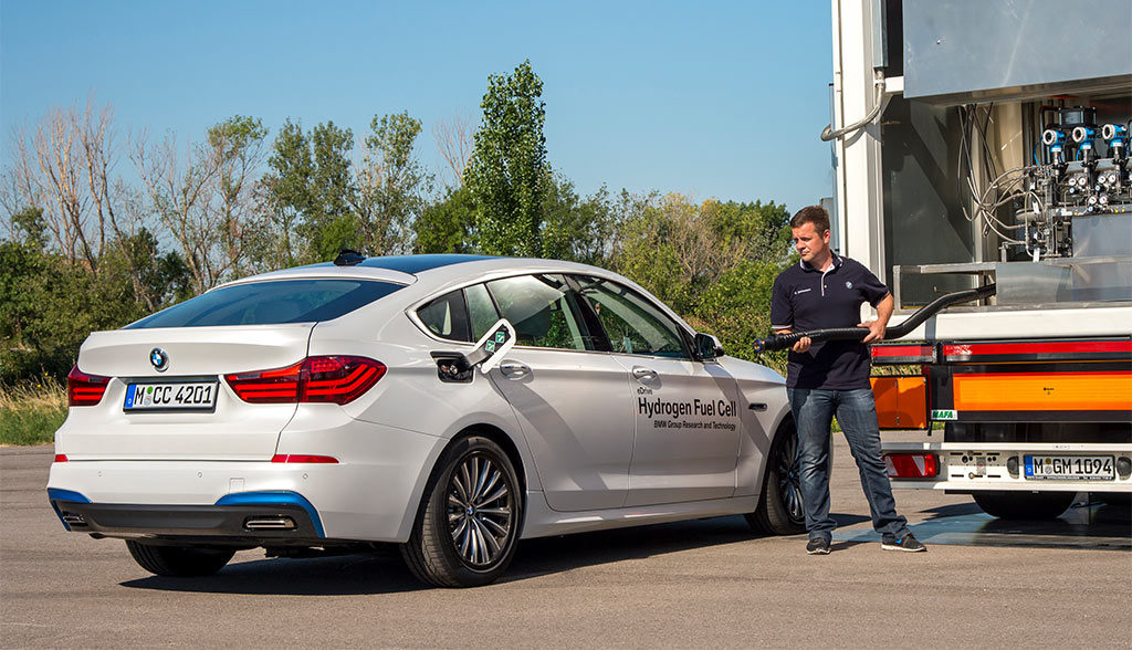 BMW-Chefentwickler–Brennstoffzelle-nur-bei-grossen-Elektroautos-sinnvoll