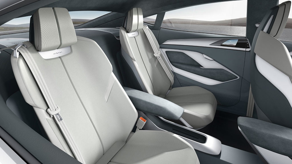 Audi-e-tron-Sportback-concept—13
