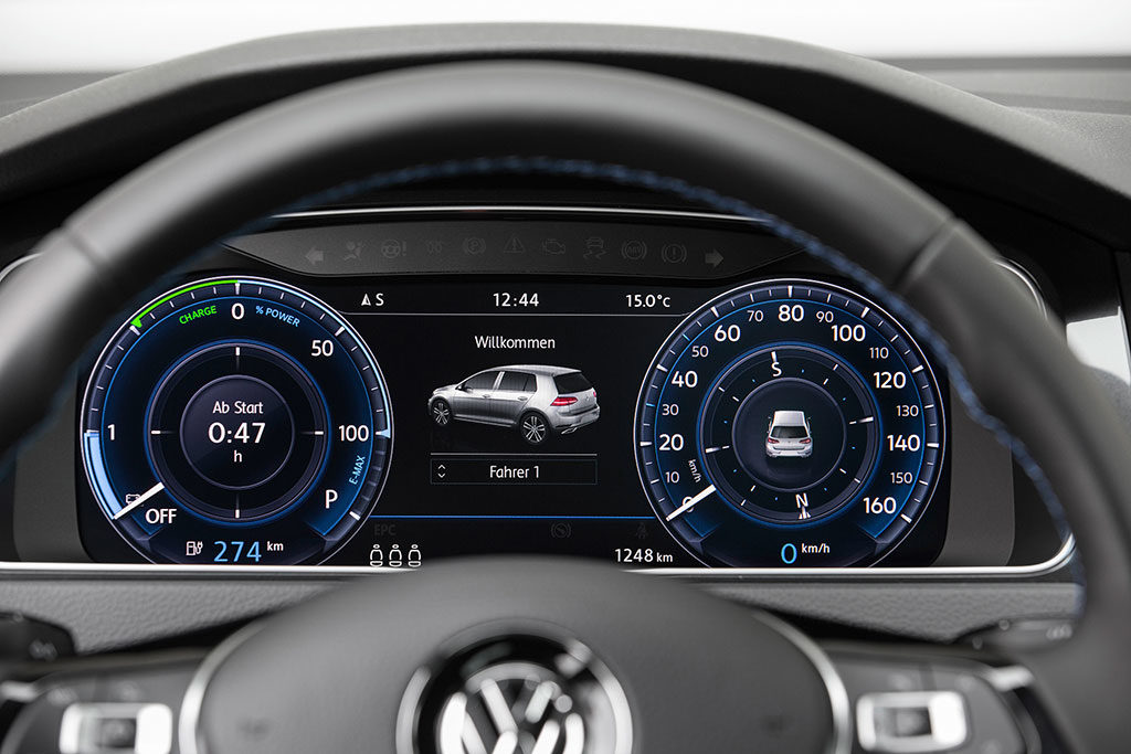 VW-e-Golf-Elektroauto-2017—12