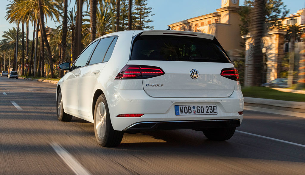 VW-e-Golf-Elektroauto-2017—2
