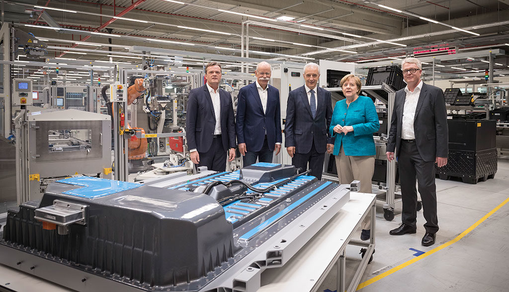 Daimler-Elektroauto-Batteriefabrik-Kamnez-2017