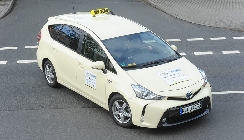 Taxi-Hybridauto-Test-2017