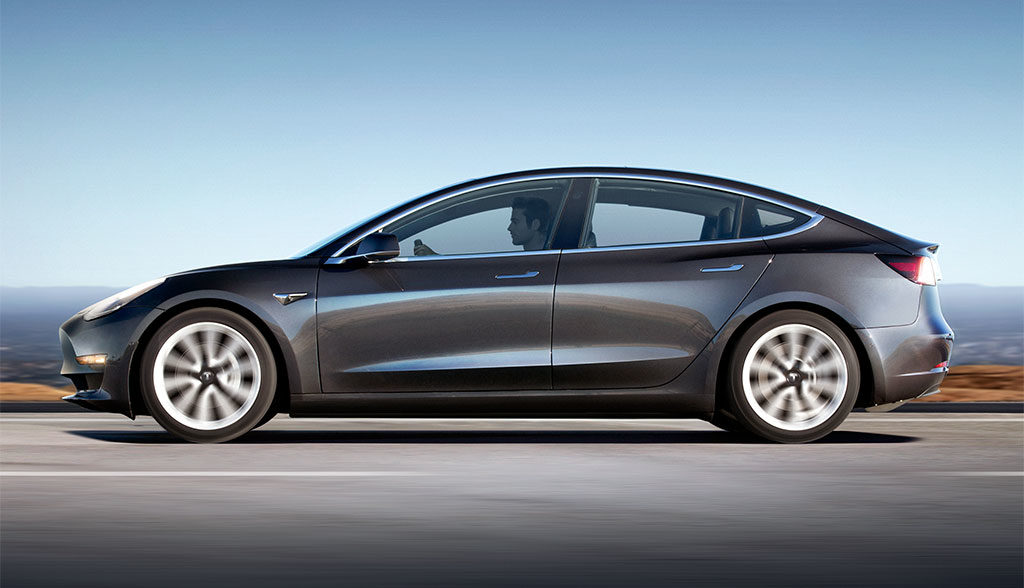 Tesla Model 3 Reichweite Preis Bilder-10