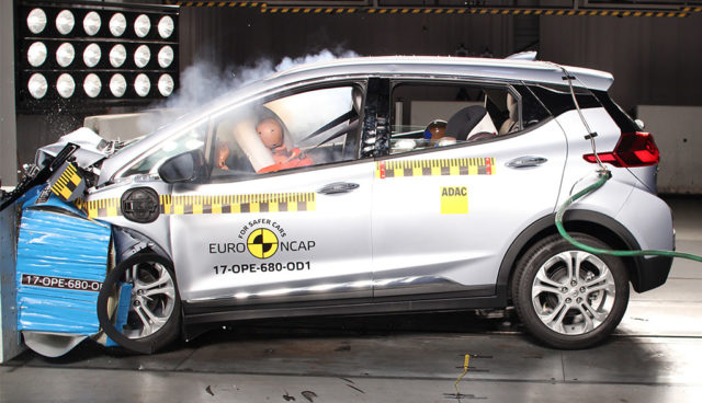 Opel-Ampera-e-EuroNCAP-Crashtest