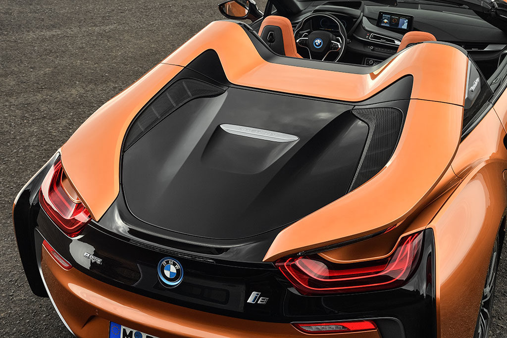 BMW-i8-2018—5
